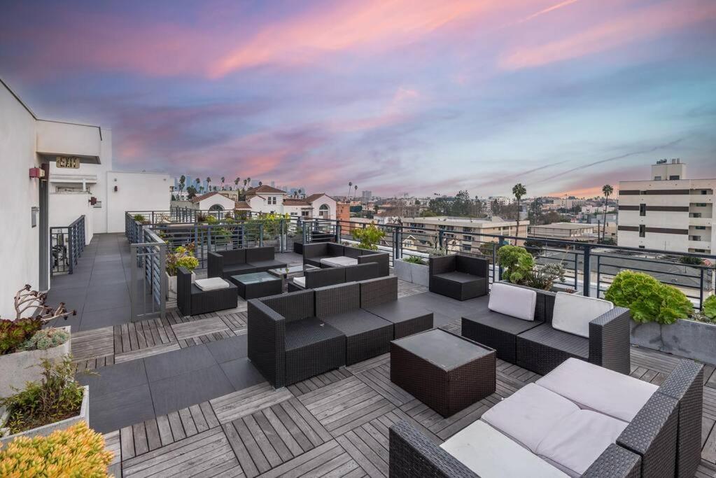Chic And Elegant 2-Bedroom Haven W/ Roof Deck Los Angeles Zewnętrze zdjęcie
